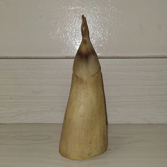 Vintage Hand-Carved Peacock Figurine - Made From Water Buffalo Horn - Picture 4 of 5